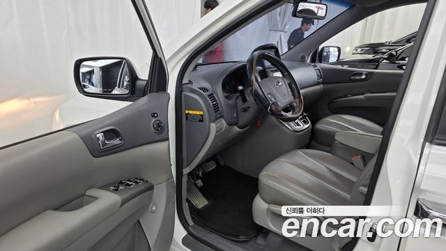 Kia Canival 2014 — photo 13