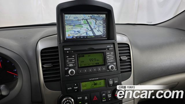Kia Canival 2014 — photo 18