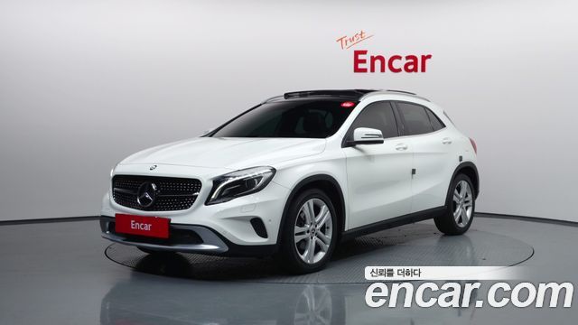 Mercedes-Benz GLA-Class 2015 — photo 1