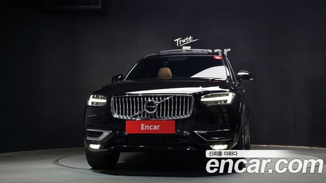 Volvo XC90 2020 — photo 3