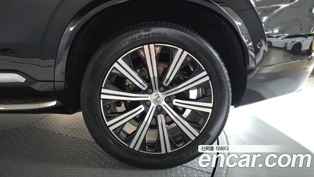 Volvo XC90 2020 — photo 7