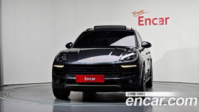 Porsche Macan 2017 — photo 3