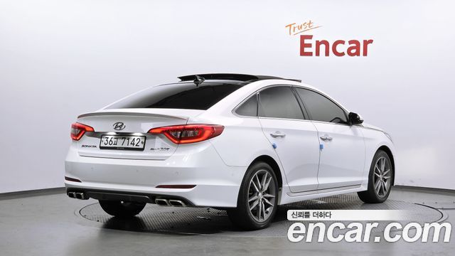 Hyundai Sonata 2016 — photo 2
