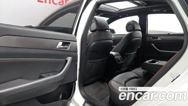 Hyundai Sonata 2016 — photo 11