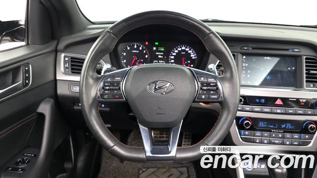 Hyundai Sonata 2016 — photo 12
