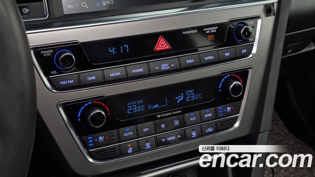 Hyundai Sonata 2016 — photo 18