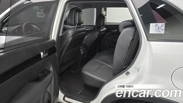 Kia Sorento 2014 — photo 11