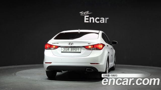 Hyundai AVANTE 2014 — photo 4