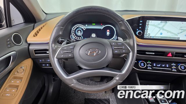 Hyundai Sonata 2023 — photo 13