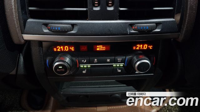 BMW X5 2018 — photo 19