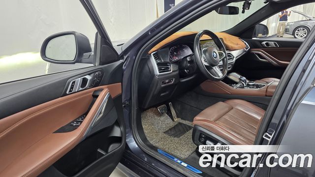 BMW X6 2022 — photo 13