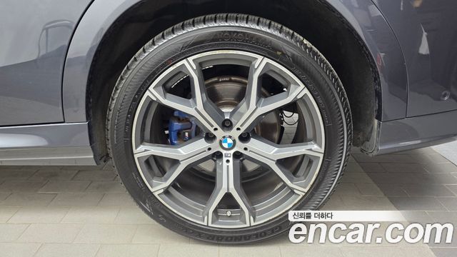 BMW X6 2022 — photo 7