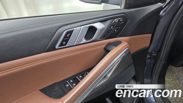 BMW X6 2022 — photo 28