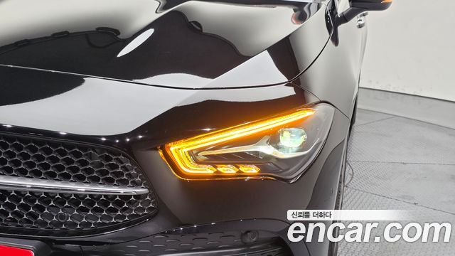 Mercedes-Benz CLA-Class 2024 — photo 8