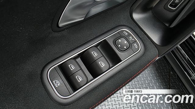 Mercedes-Benz CLA-Class 2024 — photo 28
