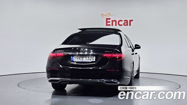 Mercedes-Benz S-Class 2024 — photo 4