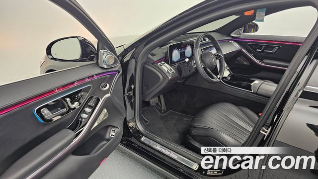 Mercedes-Benz S-Class 2024 — photo 13