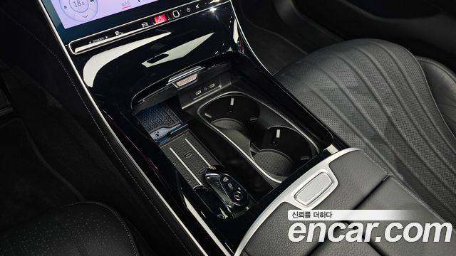 Mercedes-Benz S-Class 2024 — photo 30
