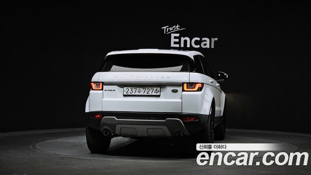 Land Rover Range Rover Evoque 2018 — photo 4