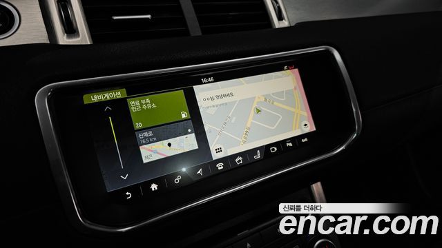 Land Rover Range Rover Evoque 2018 — photo 14