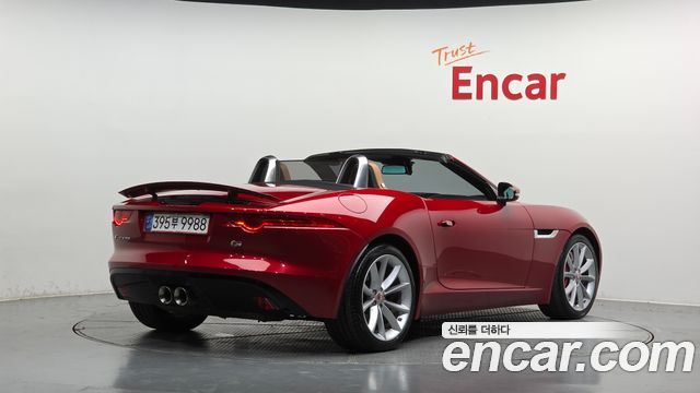 Jaguar F-TYPE 2016 — photo 2