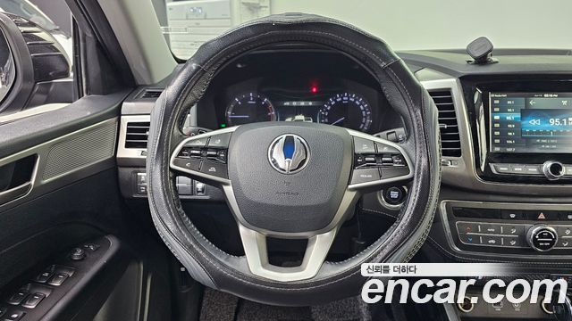 KG Mobility Rexton 2019 — photo 13