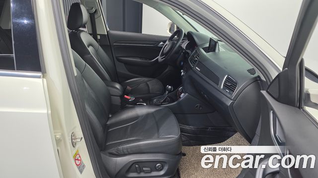Audi Q3 2014 — photo 11