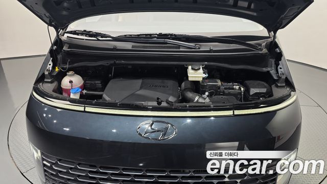 Hyundai Staria 2022 — photo 6
