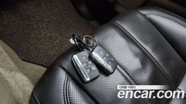 Land Rover Range Rover 2014 — photo 15