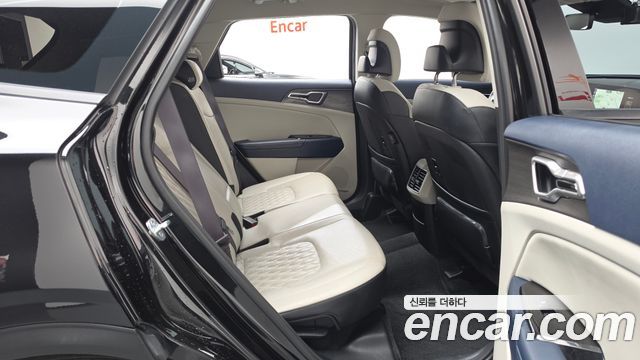 Kia Sportage 2022 — photo 17
