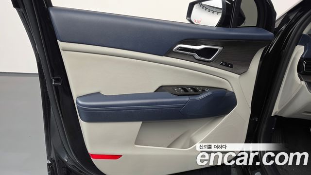 Kia Sportage 2022 — photo 14