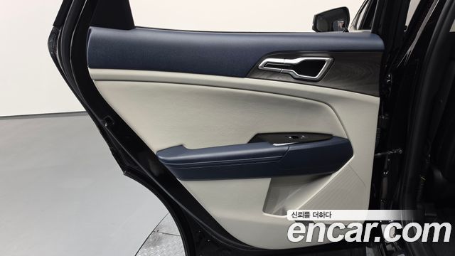 Kia Sportage 2022 — photo 15