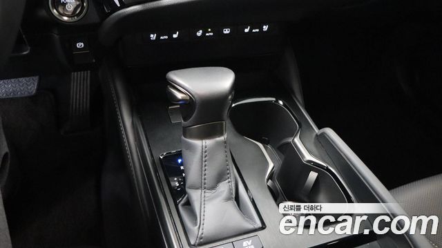 Lexus ES 2026 — photo 9