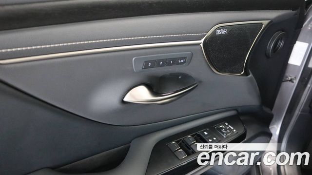 Lexus ES 2026 — photo 11