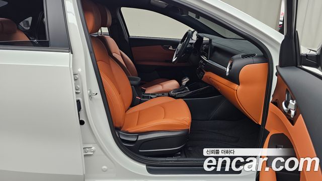 Kia K3 2024 — photo 16