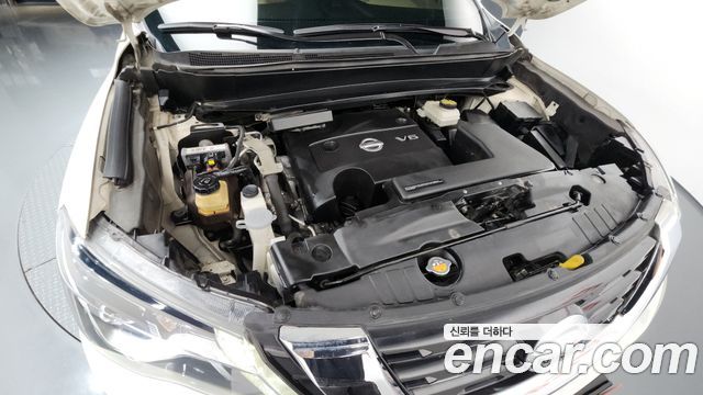 Nissan Pathfinder 2017 — photo 6