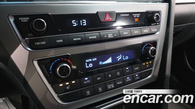 Hyundai Sonata 2017 — photo 16