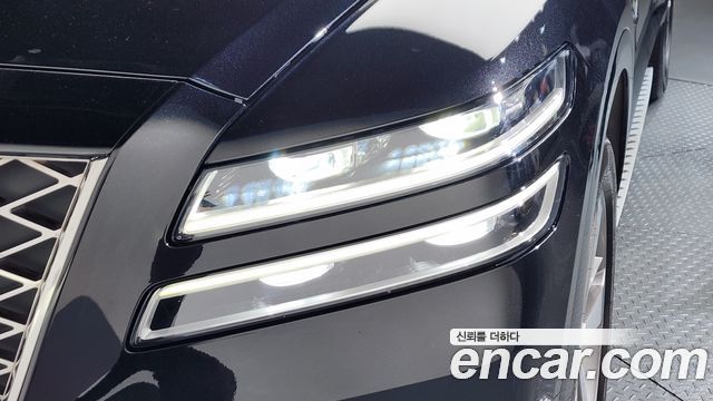Genesis GV80 2022 — photo 8