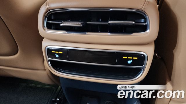 Genesis GV80 2022 — photo 35