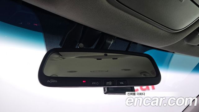 Kia Canival 2016 — photo 17