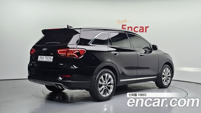 Kia Sorento 2019 — photo 2