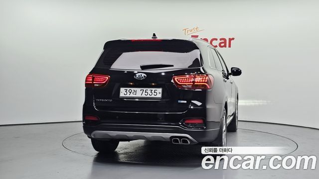 Kia Sorento 2019 — photo 4