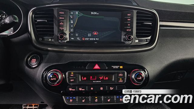 Kia Sorento 2019 — photo 16