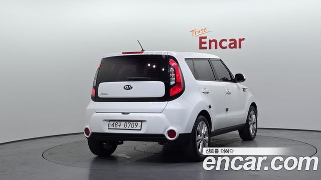 Kia Soul 2016 — photo 2