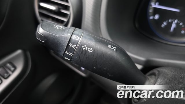 Hyundai Kona 2018 — photo 21
