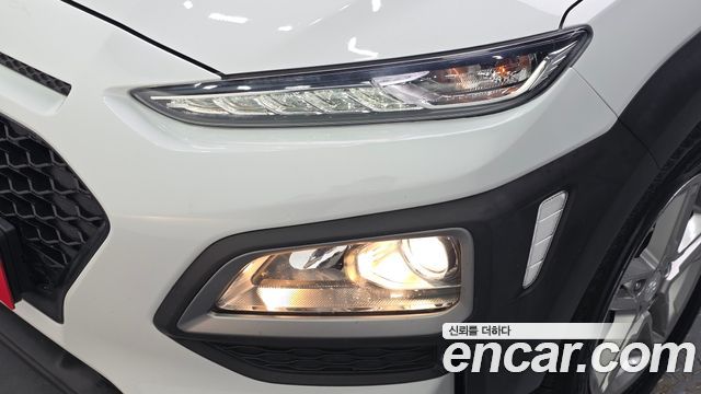 Hyundai Kona 2018 — photo 8