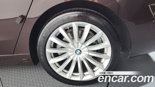 BMW Gran Turismo 2020 — photo 7