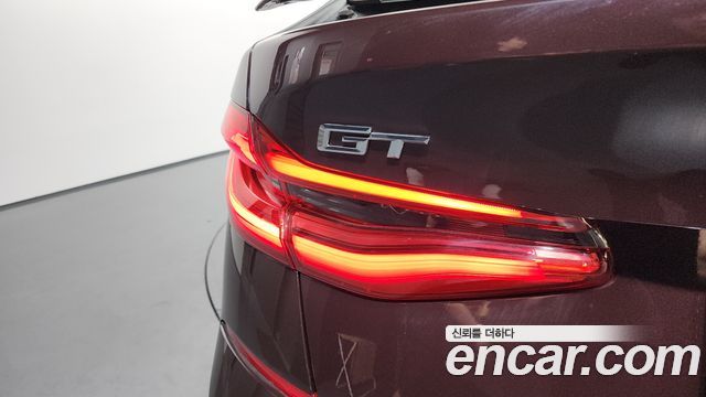 BMW Gran Turismo 2020 — photo 9