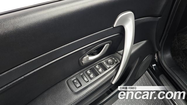 Renault Korea SM5  2016 — photo 23