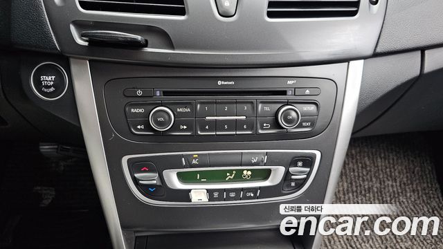 Renault Korea SM5  2016 — photo 30